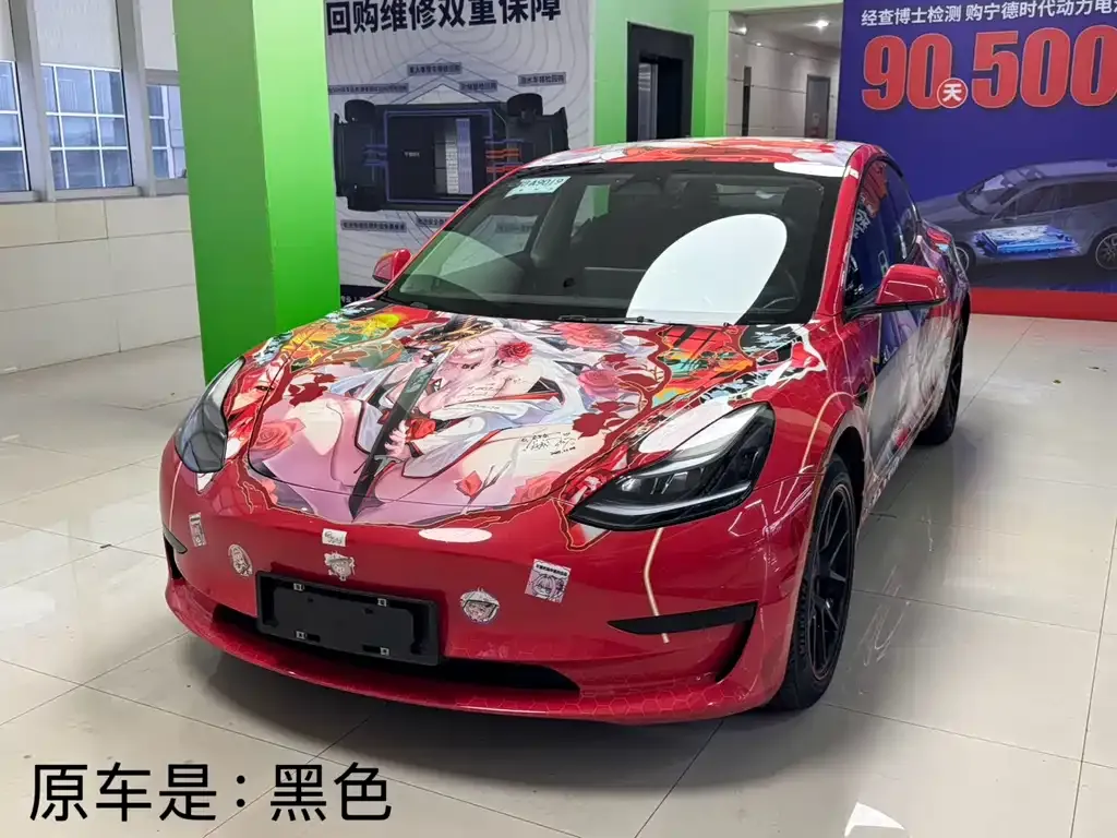 Tesla Model 3 — фото 1