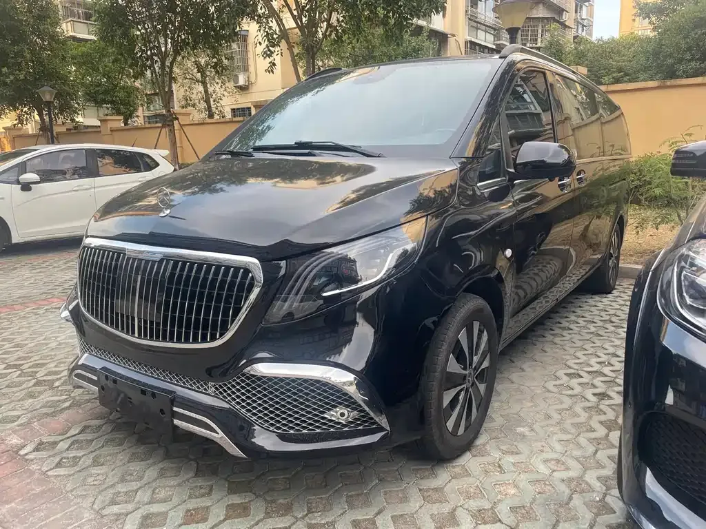 Mercedes-Benz Vito — фото 1