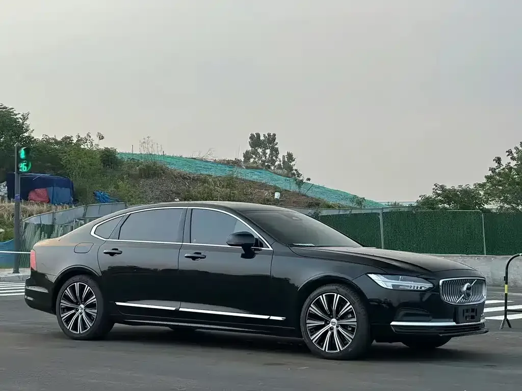 Volvo S90 — фото 2