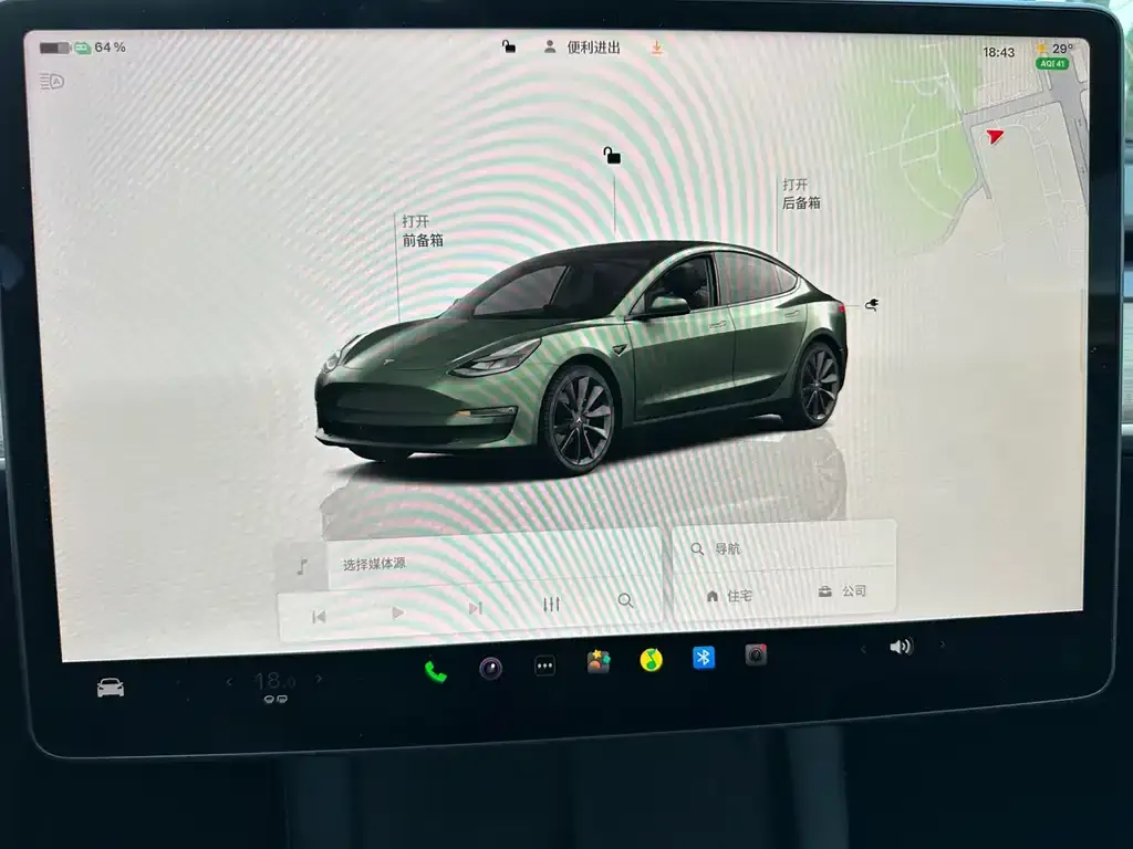 Tesla Model 3 — фото 5