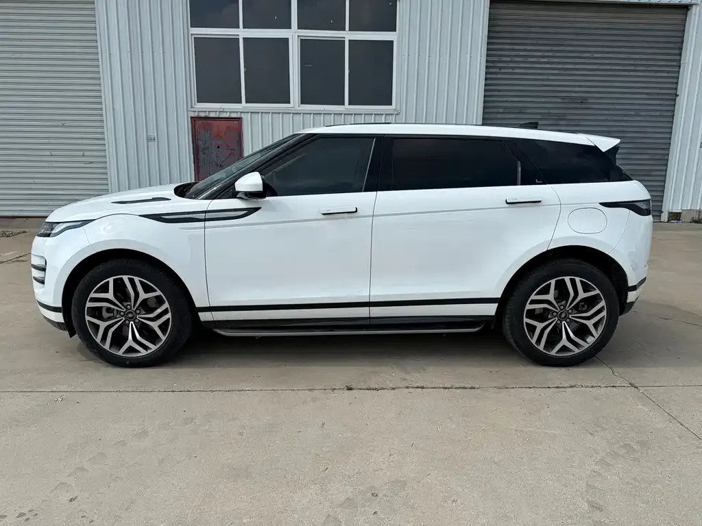 Land Rover Evoque PHEV — фото 7