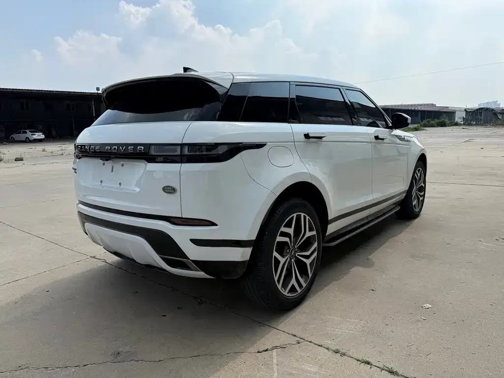 Land Rover Evoque PHEV — фото 5