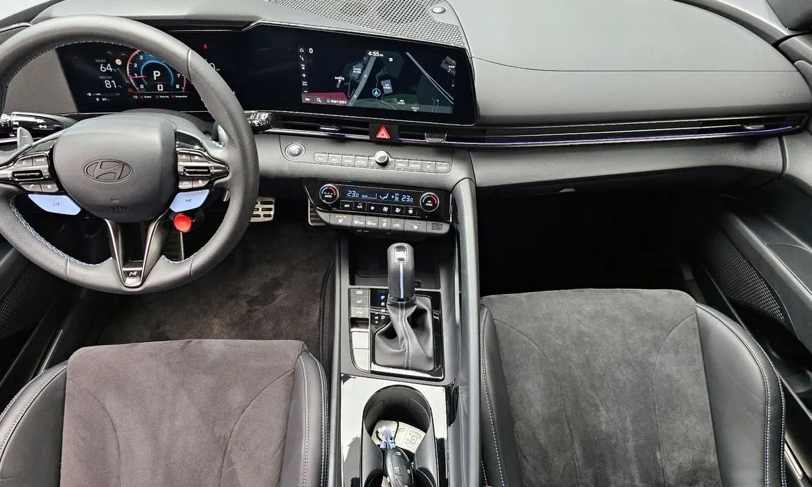 Hyundai AVANTE — фото 6
