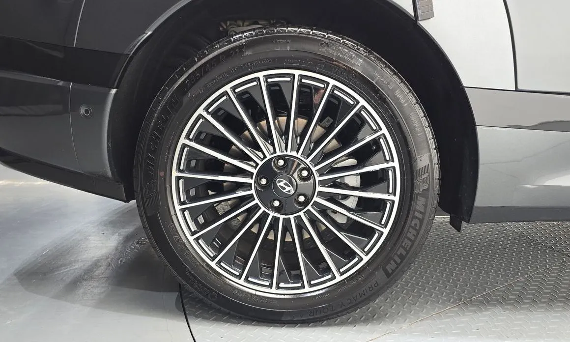 Hyundai Ioniq9 — фото 10