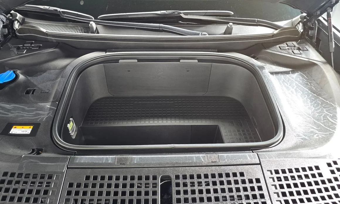 Hyundai Ioniq9 — фото 3