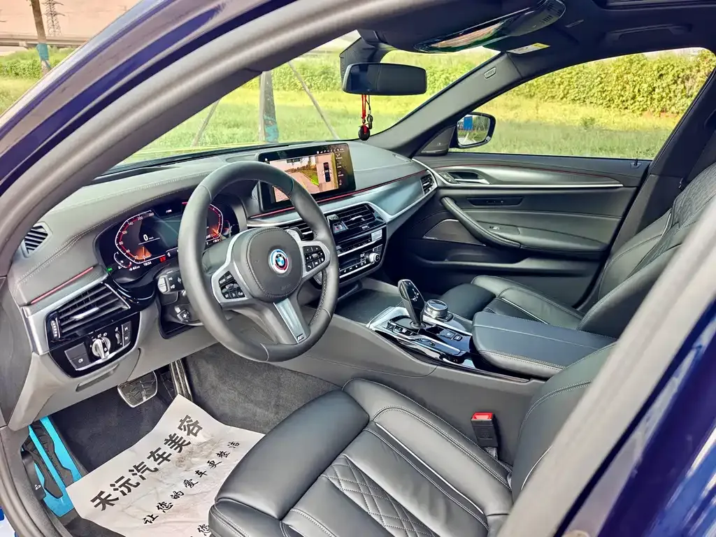 BMW 5 Series (Import) — фото 7