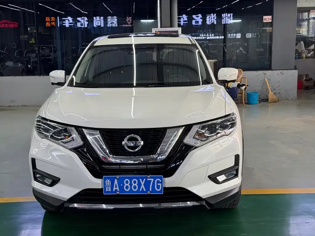Nissan X-Trail — фото 4