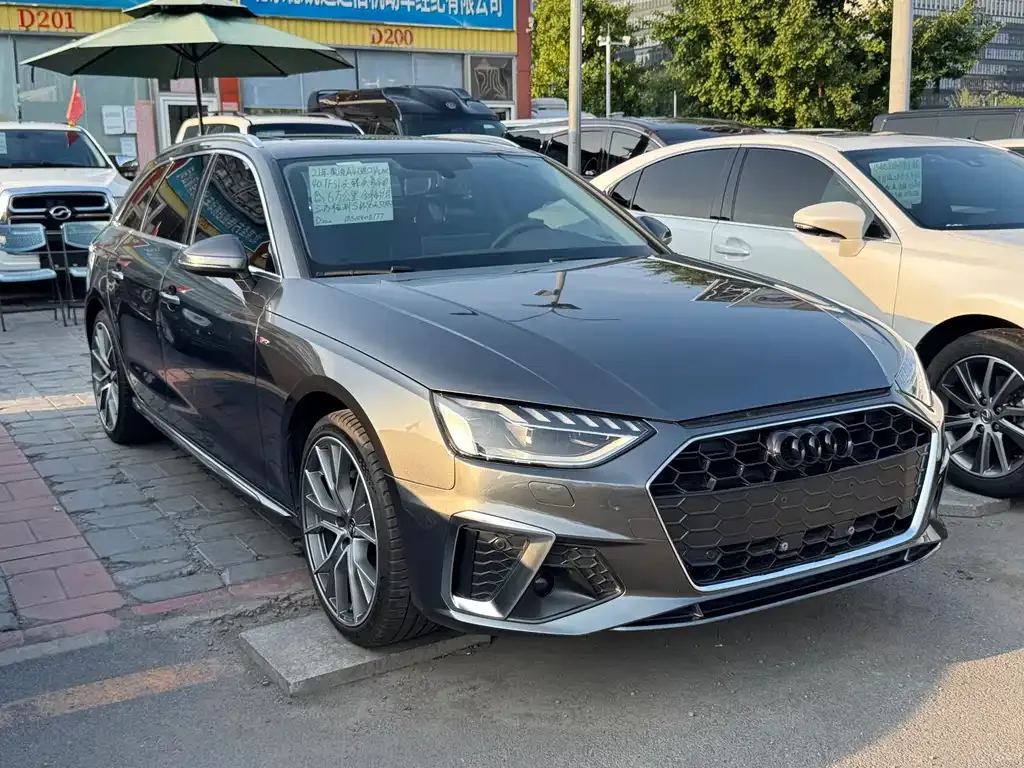 Audi A4 (Import) — фото 3