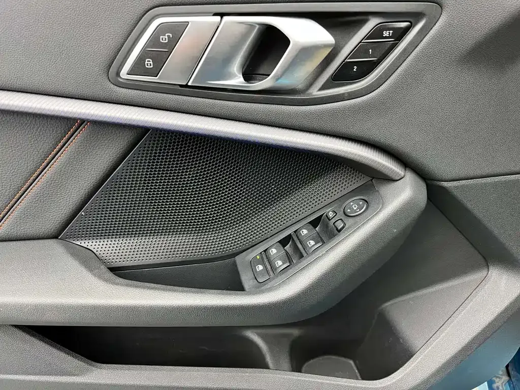 BMW 2 Series (Import) — фото 10