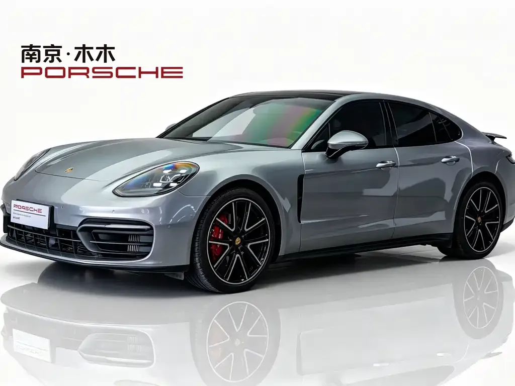 Porsche Panamera — фото 1
