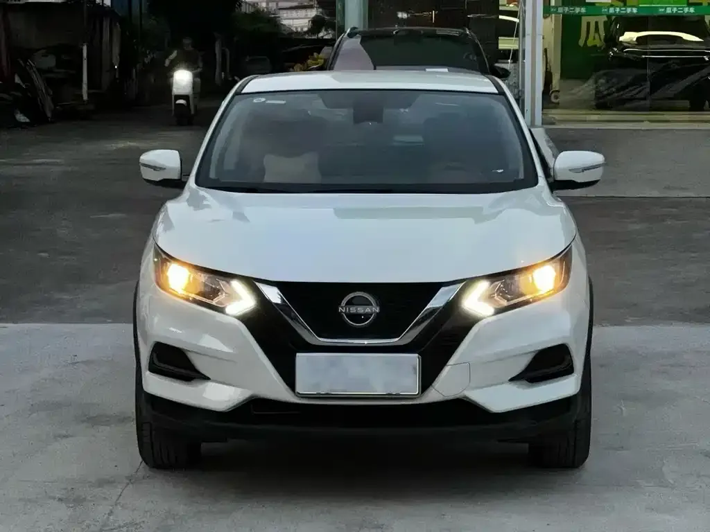 Nissan Qashqai — фото 3