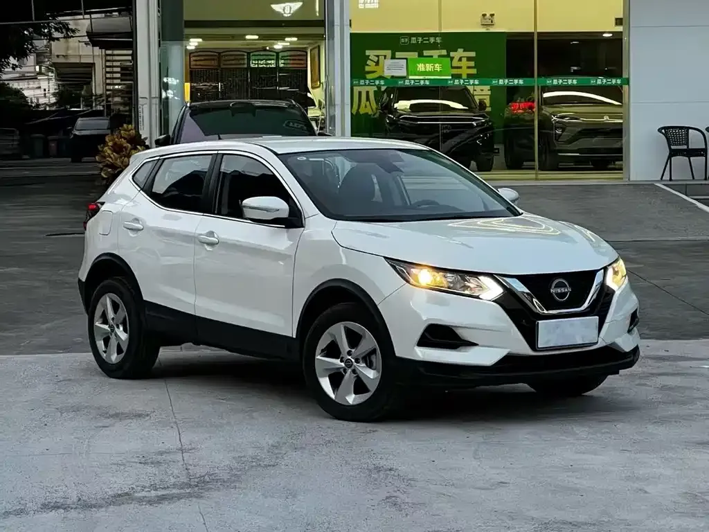 Nissan Qashqai — фото 6