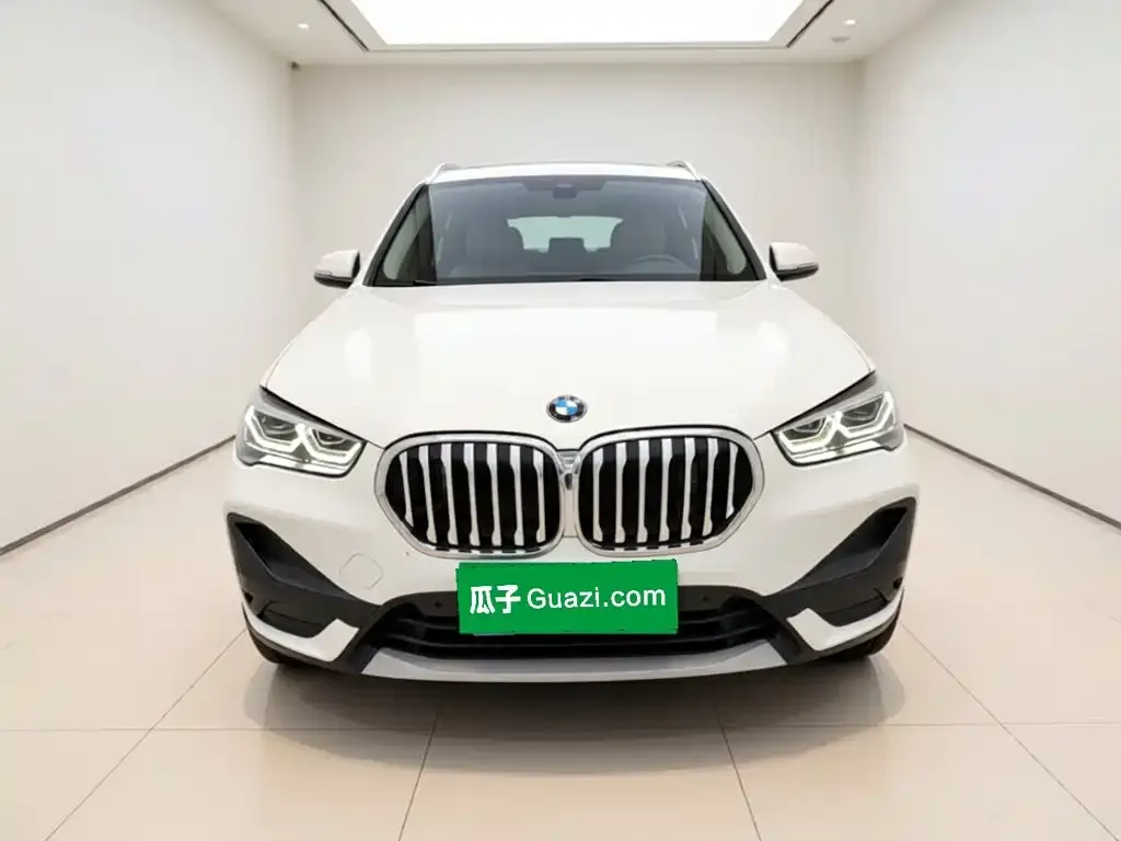 BMW X1 — фото 5