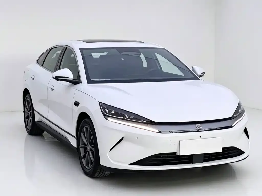 BYD Qin L — фото 6