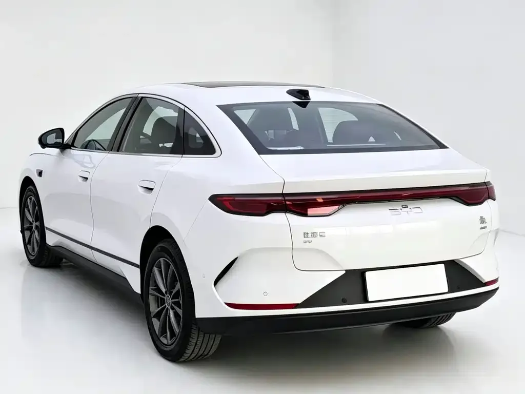 BYD Qin L — фото 4
