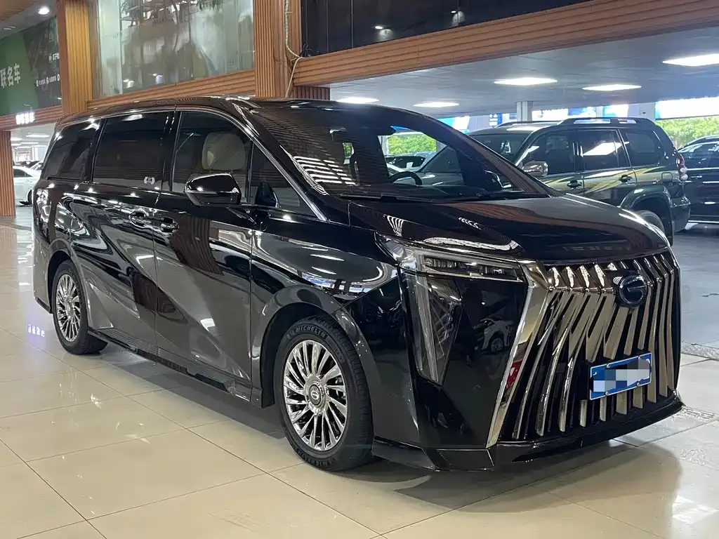 GAC Motor Trumpchi M8 — фото 2