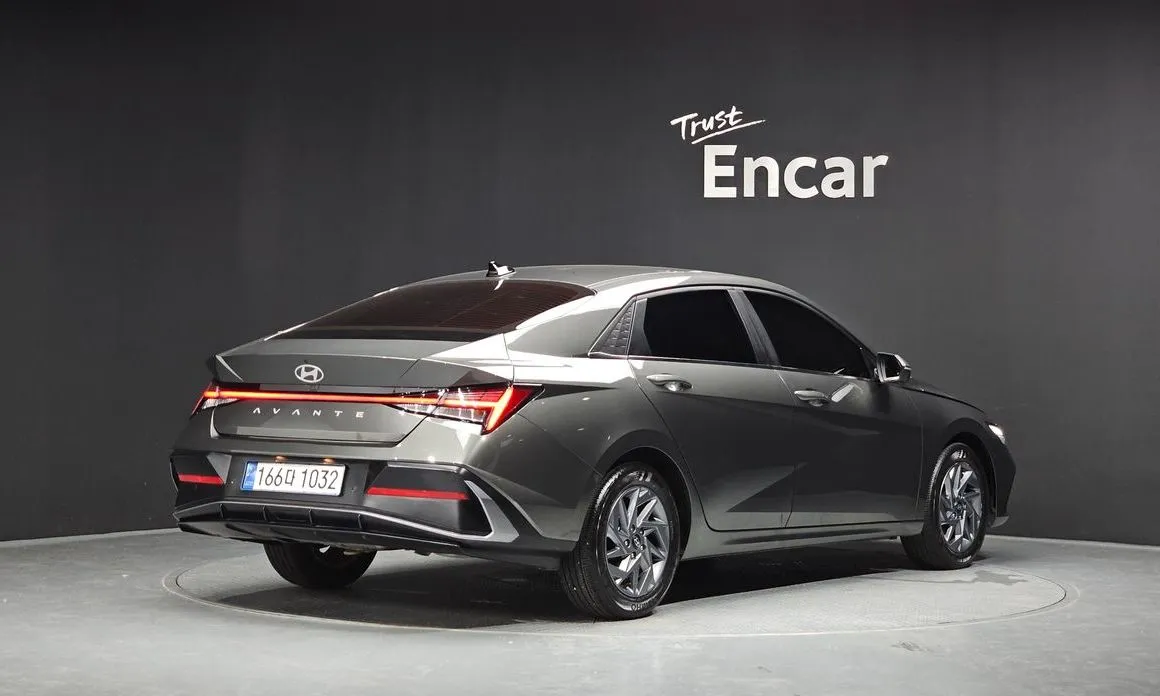 Hyundai AVANTE — фото 5