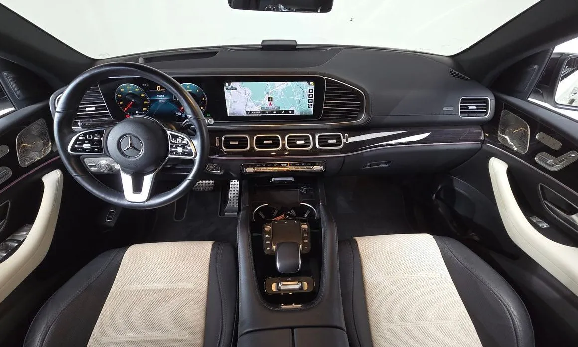 Mercedes-Benz GLE-Class — фото 7