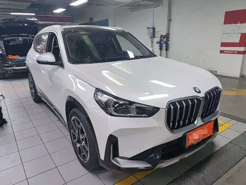 BMW X1 — фото 4