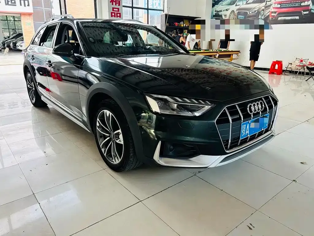 Audi A4 (Import) — фото 8