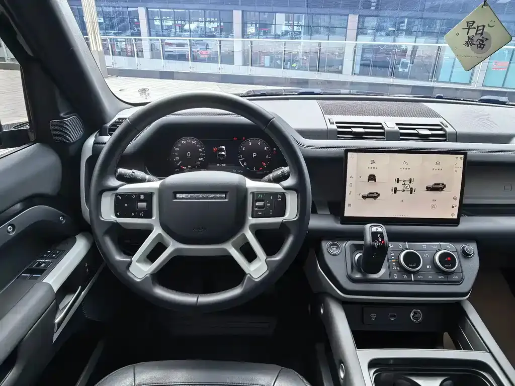 Land Rover Defender — фото 9