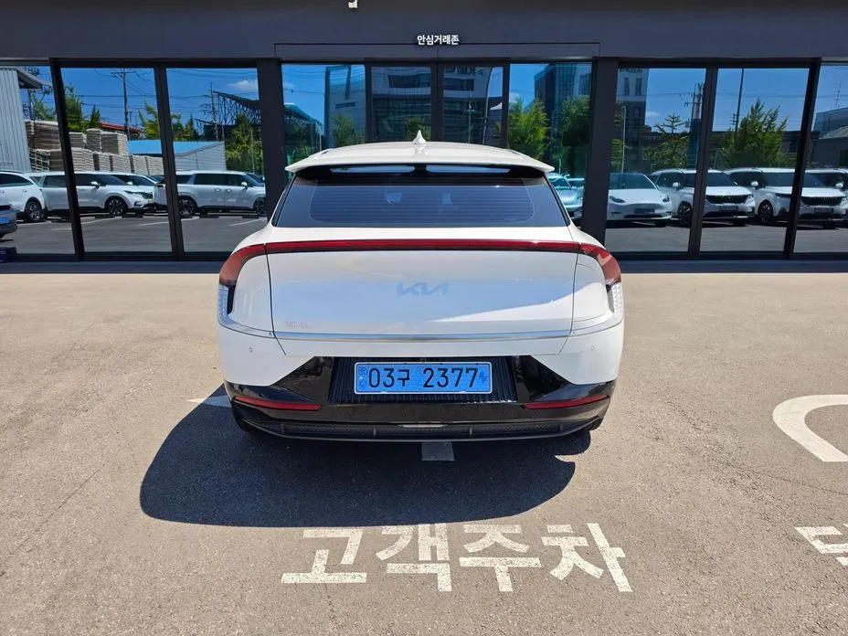Kia EV6 — фото 5