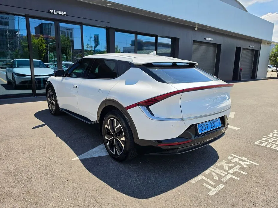 Kia EV6 — фото 10