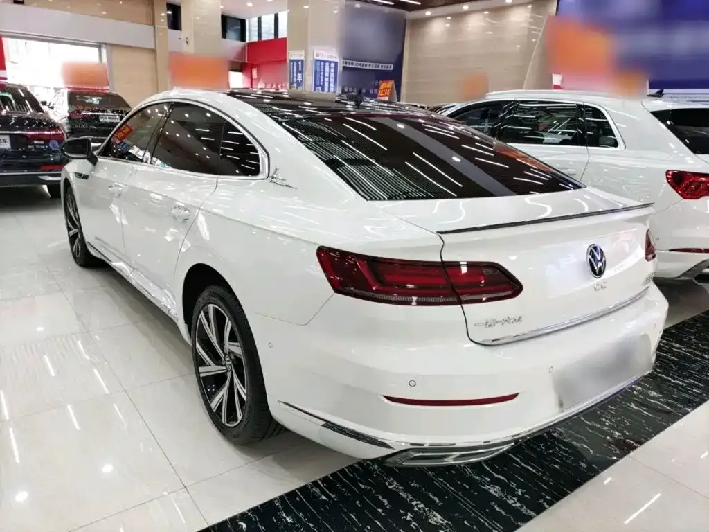 Volkswagen CC — фото 8