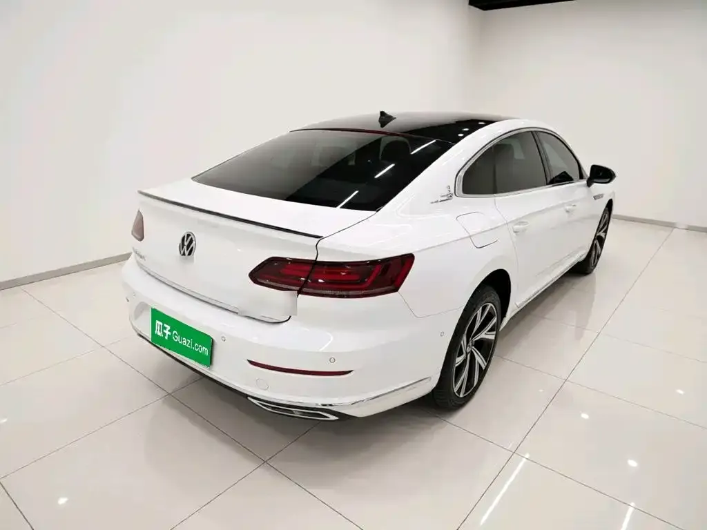 Volkswagen CC — фото 3