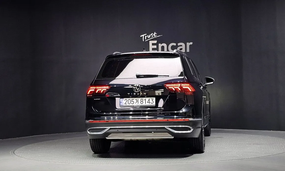 Volkswagen Tiguan — фото 3