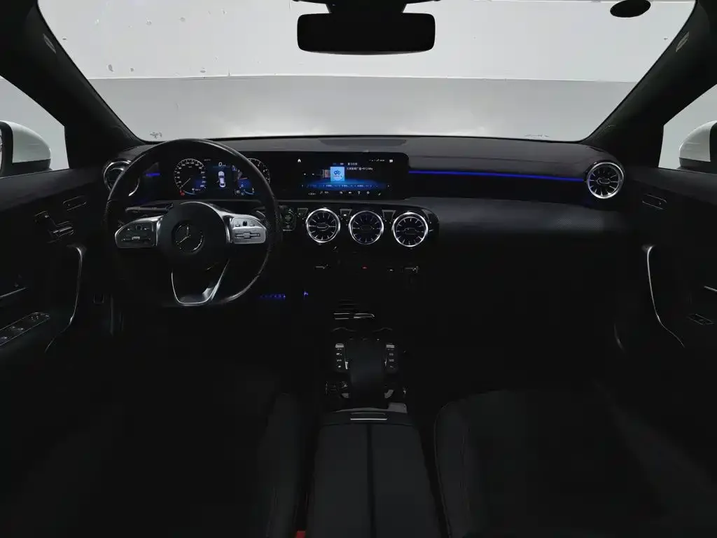 Mercedes-Benz CLA (Import) — фото 4