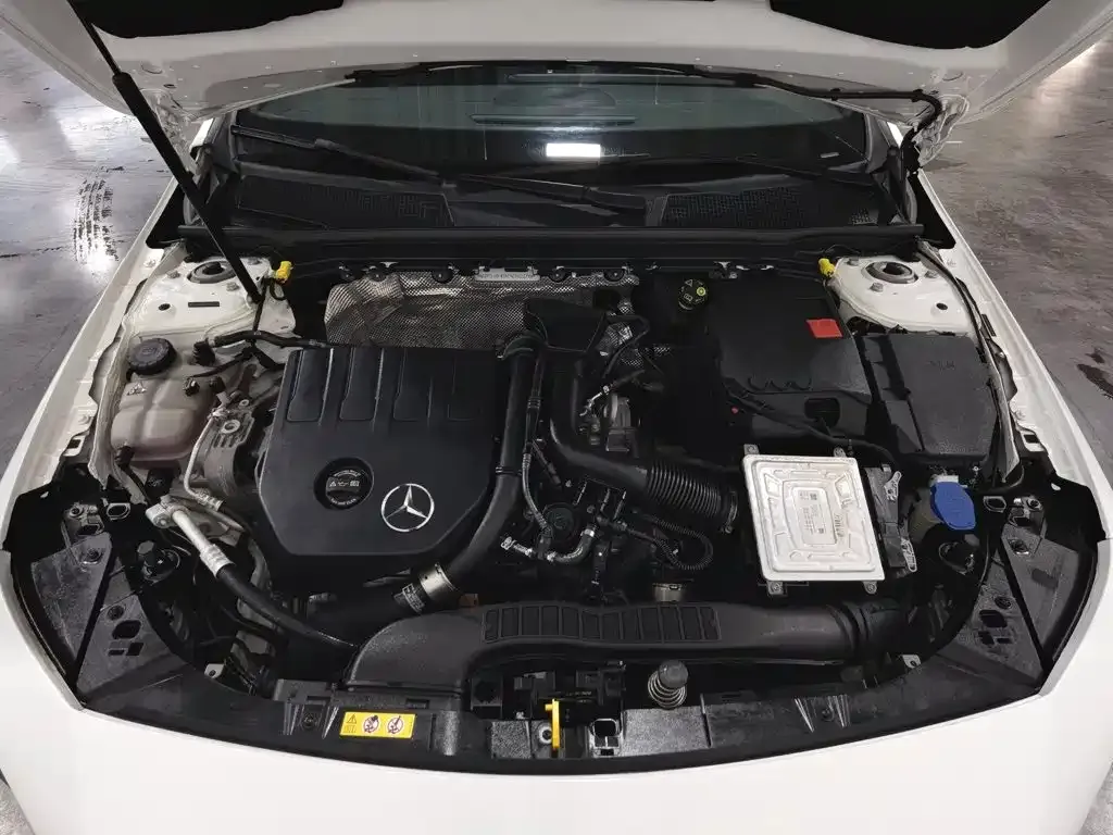 Mercedes-Benz CLA (Import) — фото 10