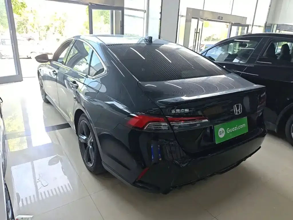 Honda Inspire — фото 10