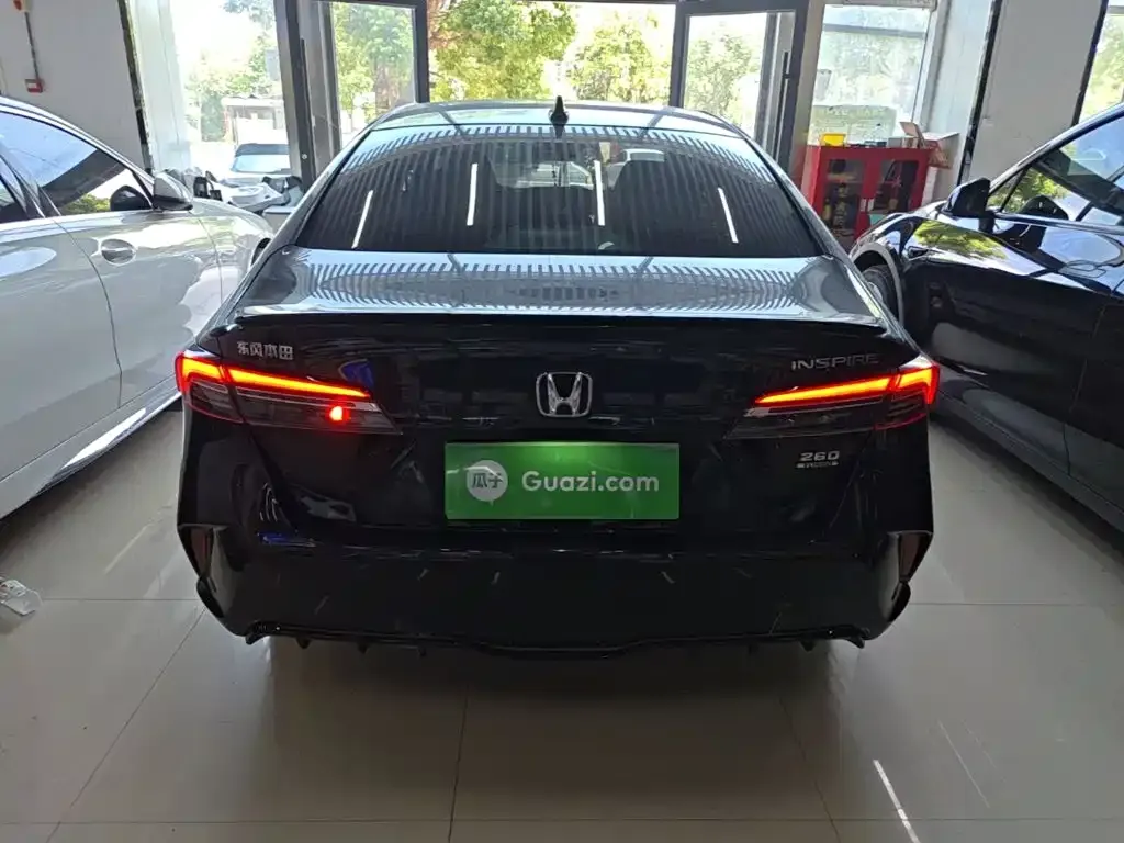 Honda Inspire — фото 9