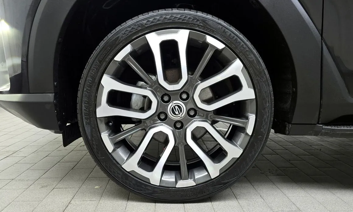 KG Mobility (Ssangyong) Torres — фото 8