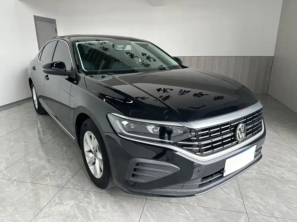 Volkswagen Passat — фото 8