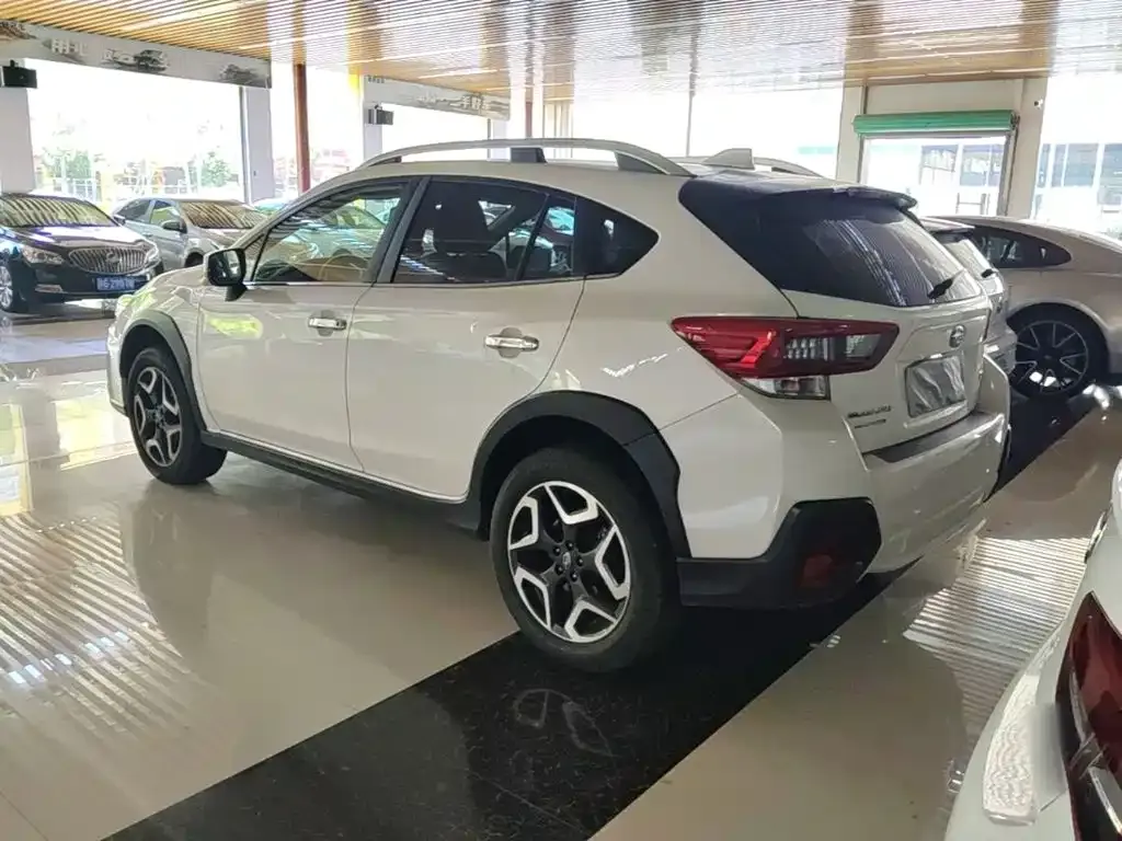 Subaru XV — фото 5