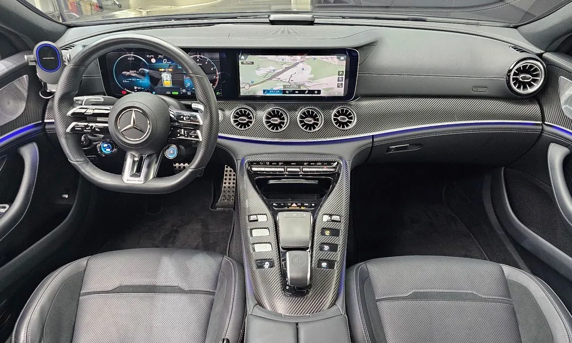 Mercedes-Benz AMG GT — фото 9