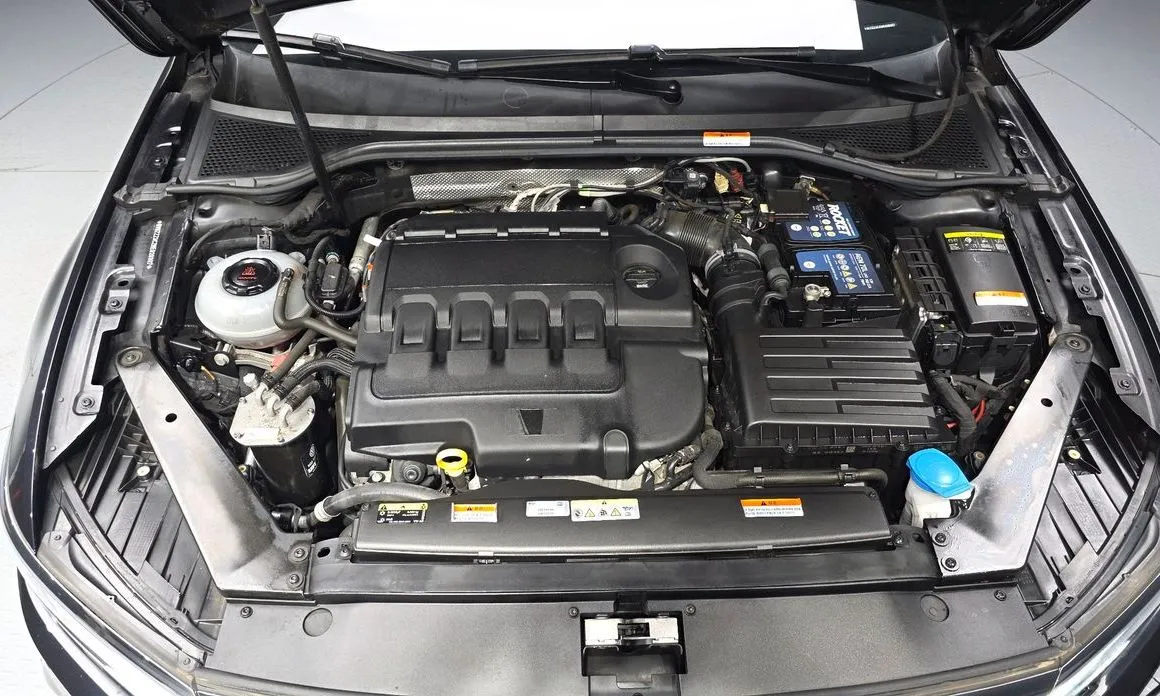 Volkswagen Passat — фото 10