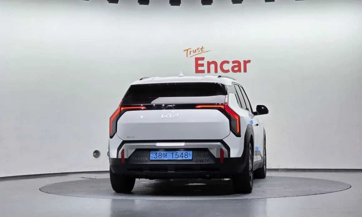 Kia EV3 — фото 2