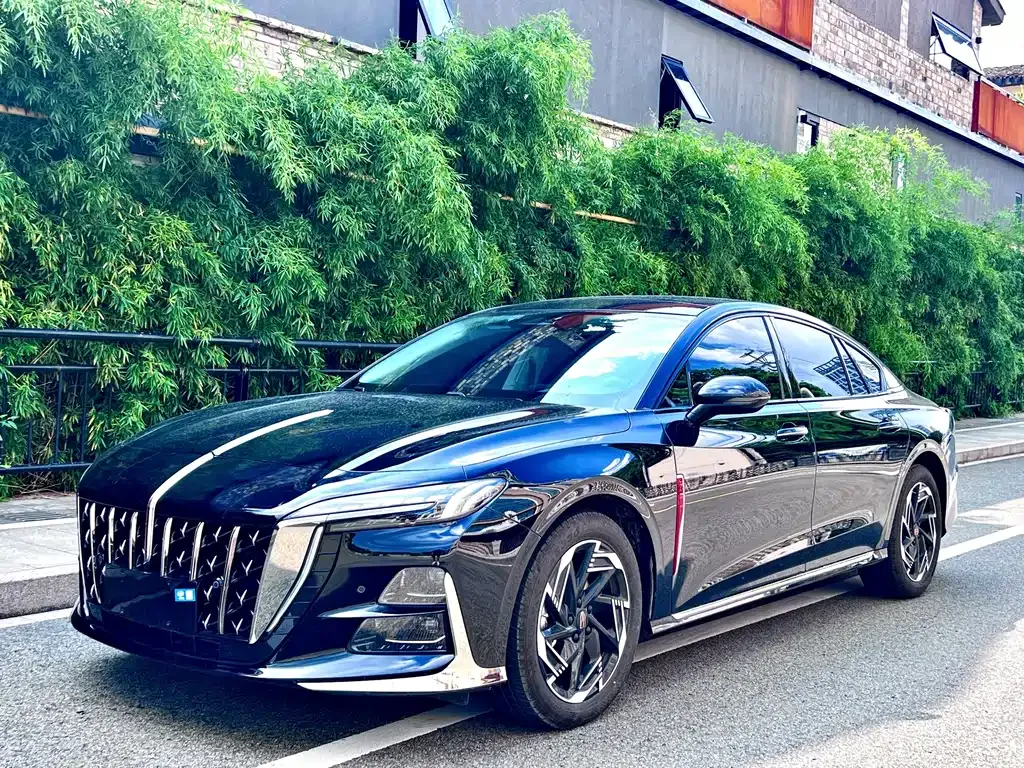 Hongqi H6 — фото 1
