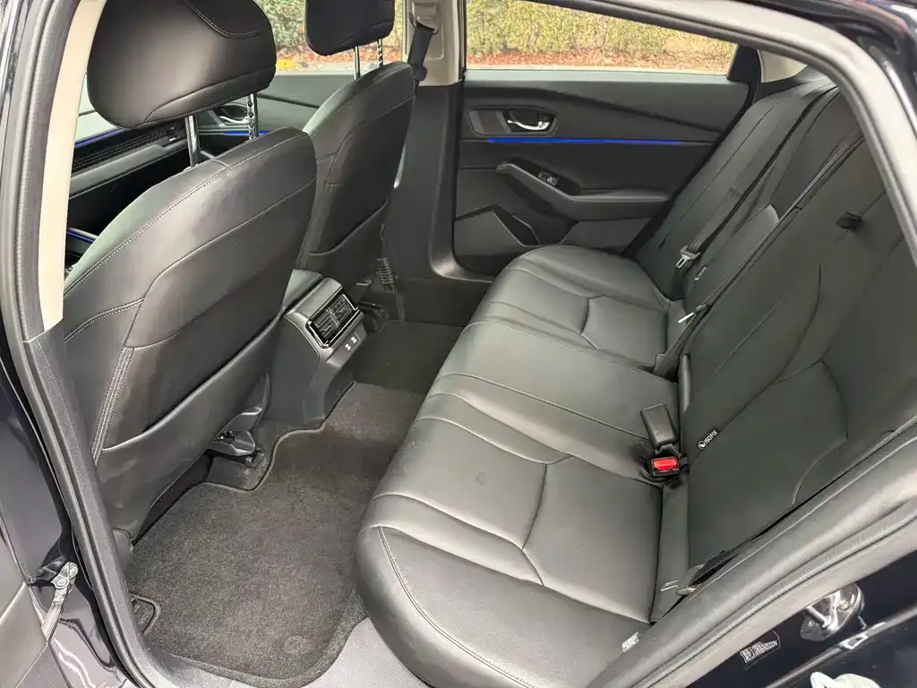 Honda Accord — фото 2