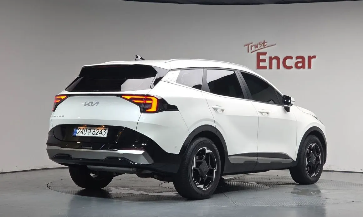 Kia Sportage — фото 7