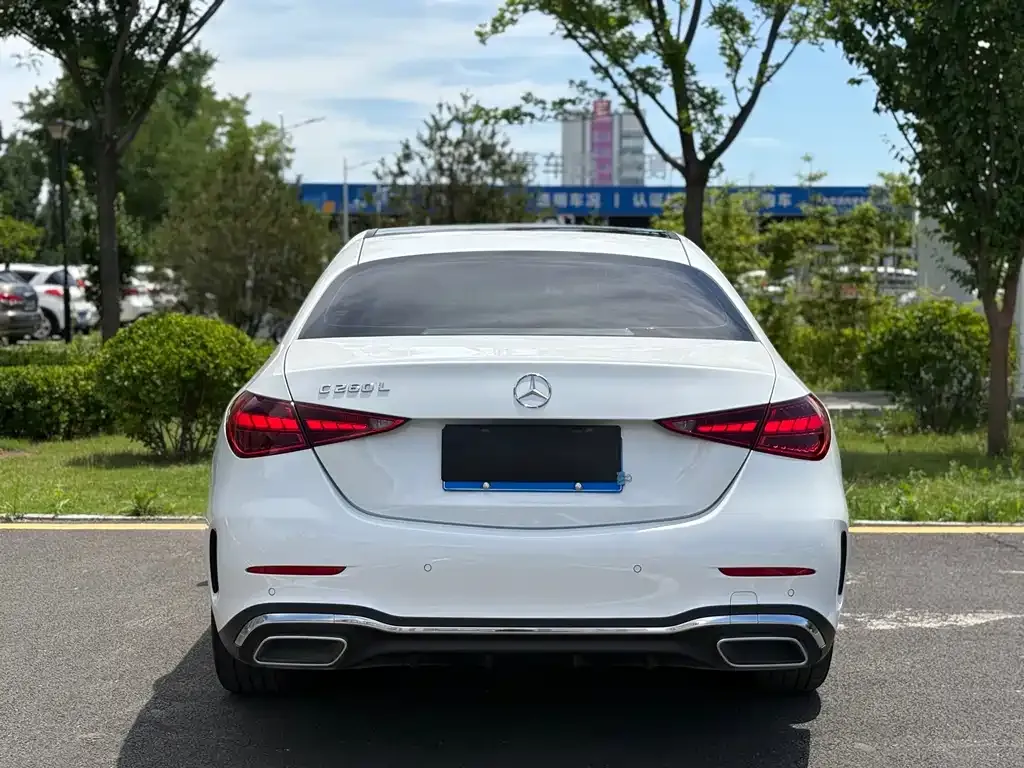 Mercedes-Benz C-Class — фото 6