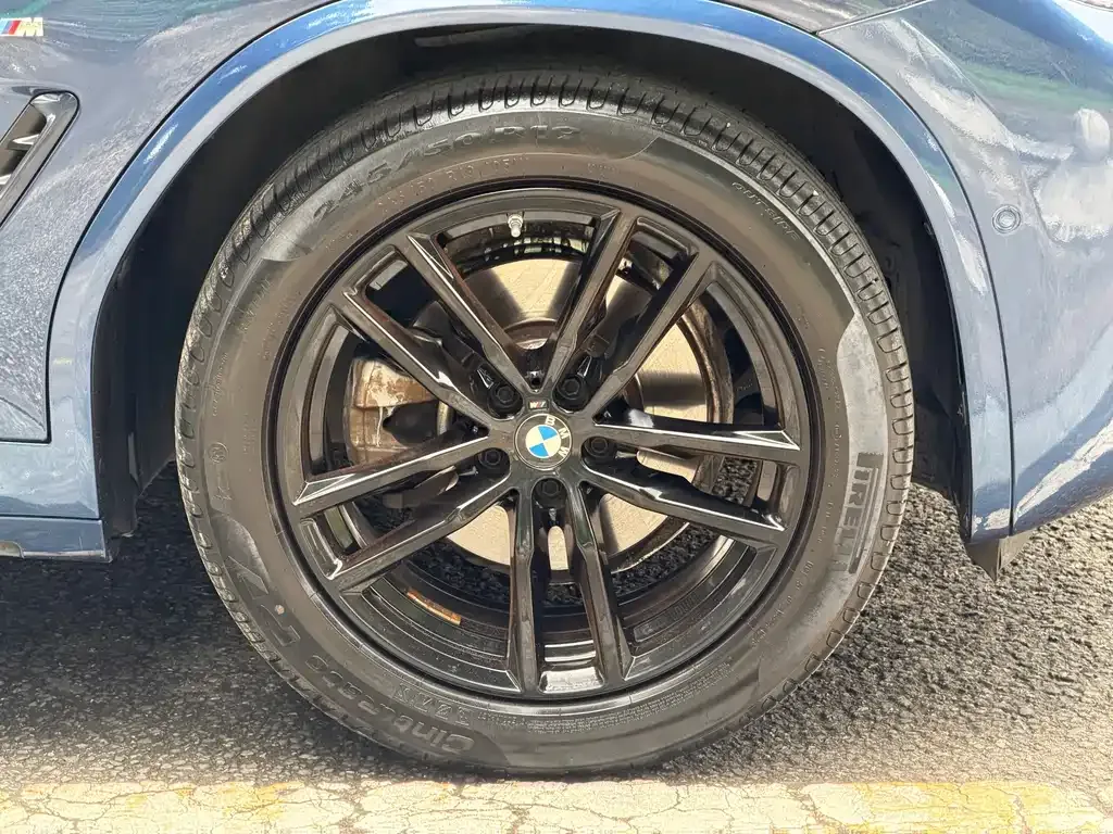 BMW X4 — фото 10