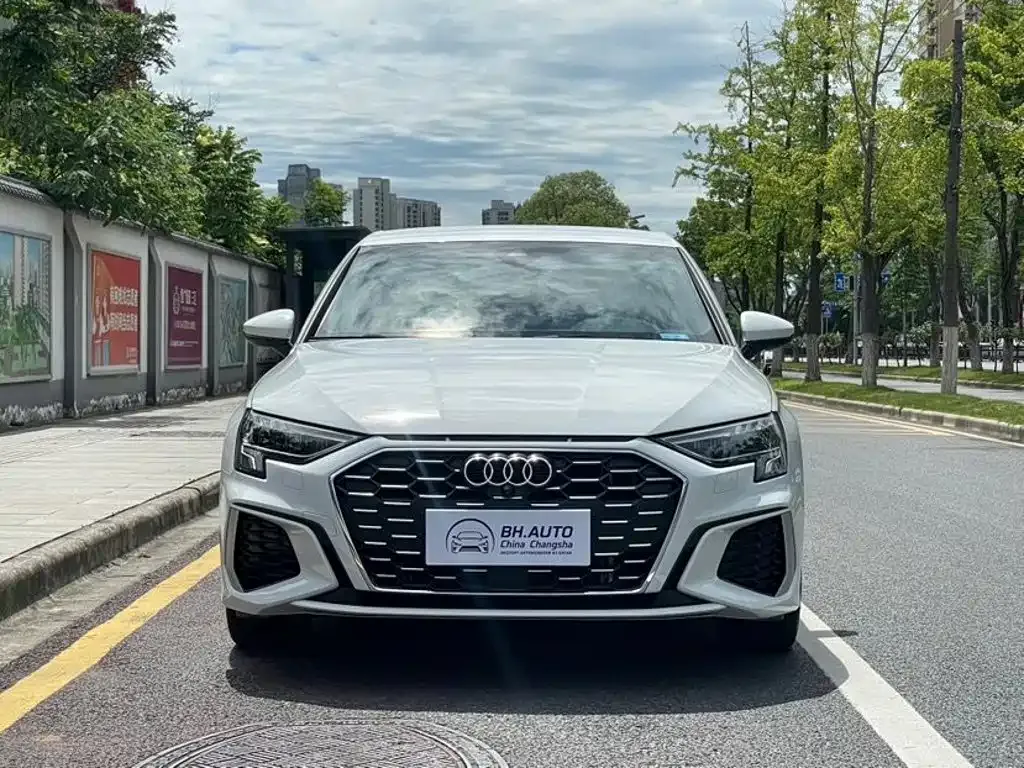 Audi A3 — фото 9