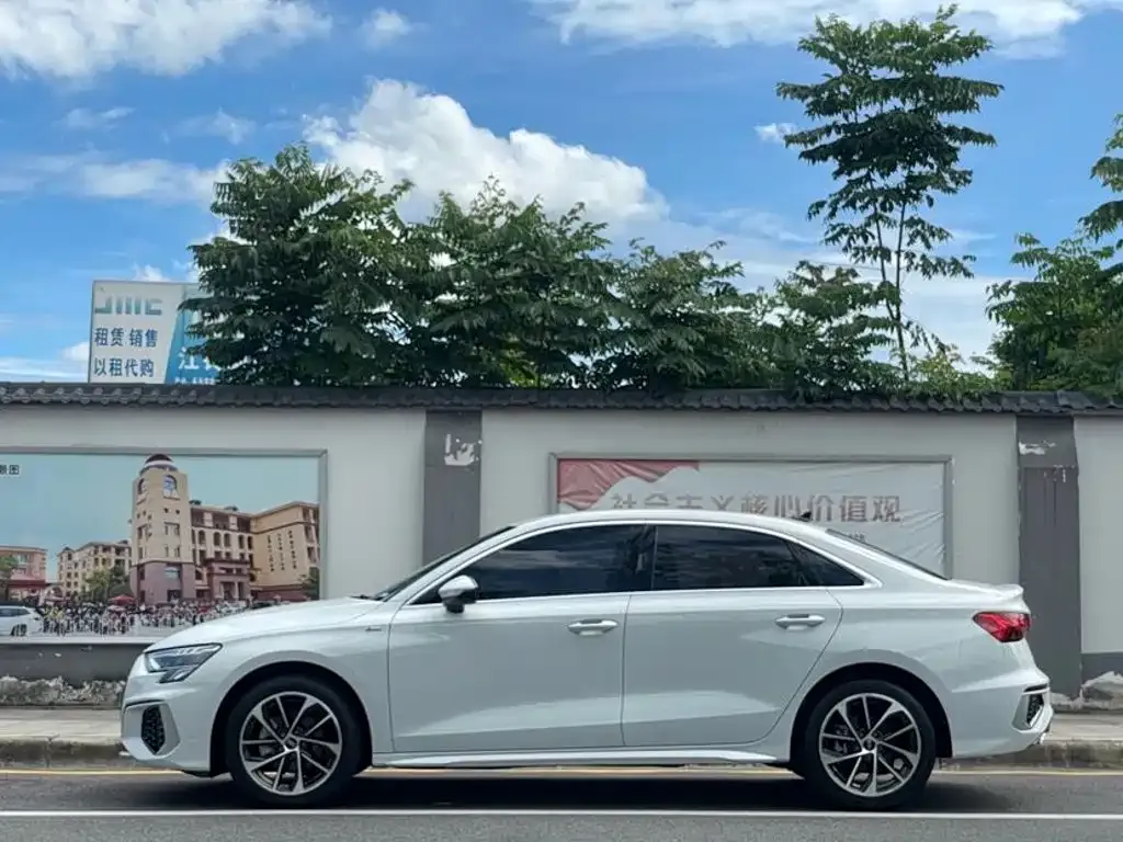 Audi A3 — фото 10