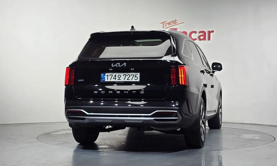 Kia Sorento — фото 3