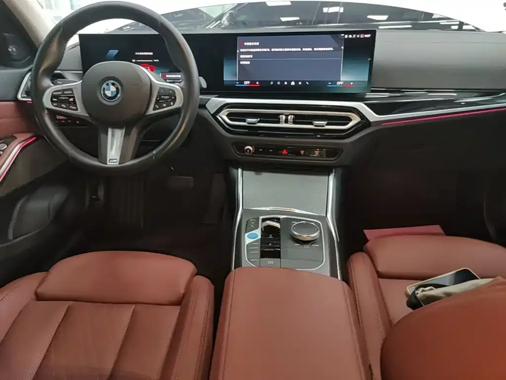 BMW i3 — фото 9