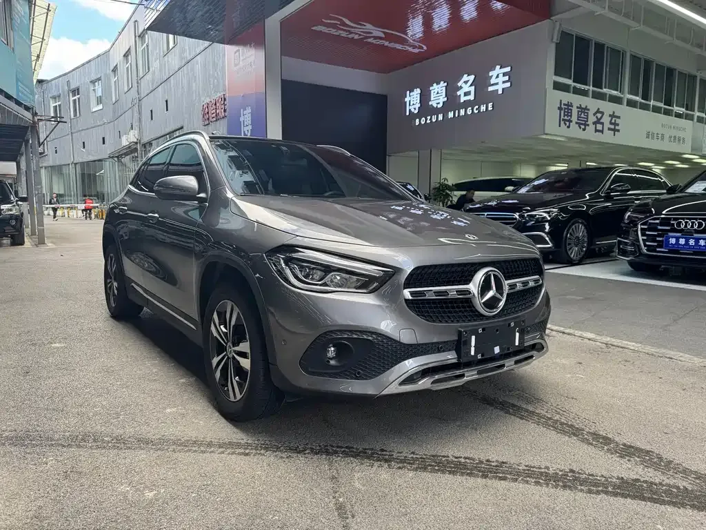 Mercedes-Benz GLA — фото 9